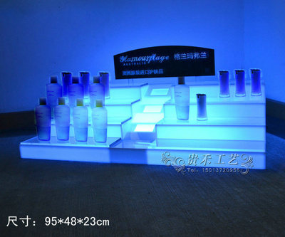 云倬白色化妝品陳列架護膚品展示架亞克力展架定制廠家直銷設(shè)計圖片_高清圖_細(xì)節(jié)圖-深圳市云倬實業(yè) -